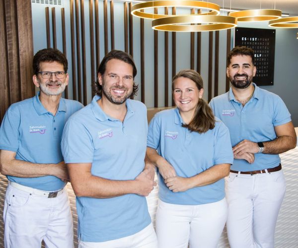 Zahnärzte-Team - Zahnmedizin Dr. Boeck Leonberg