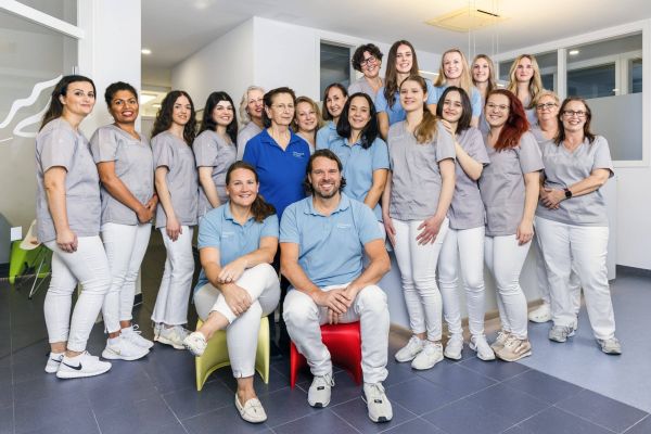 Zahnmedizin Dr. Boeck - Zahnarzt Weissach Praxisteam