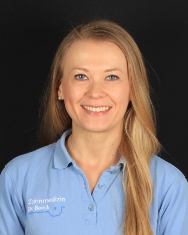 Zahnärztin Olga Wegele Portrait